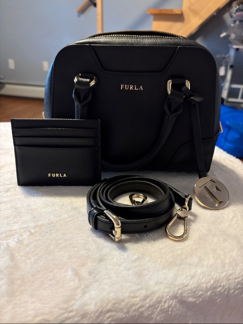 Furla Black Crossbody Bag with Card Holder and Strap